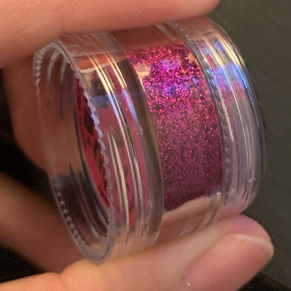 2/$15 Medusa’s Makeup Glitter Eye Dust - Picture 2 of 4